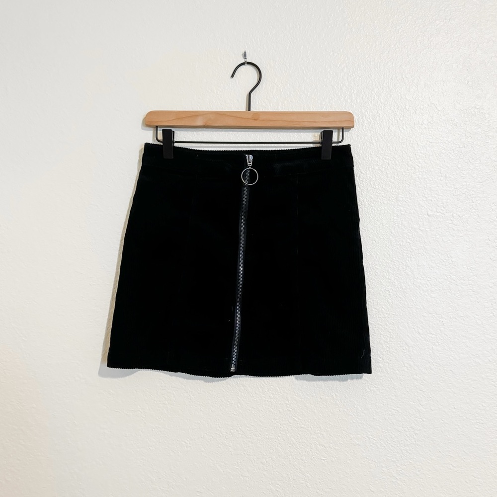 Forever 21 | zip skirt